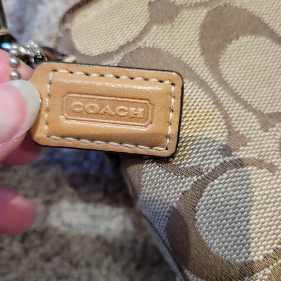 Coach Canvas Mini Purse Wristlet Signaure Sufflette Print - Picture 6 of 11